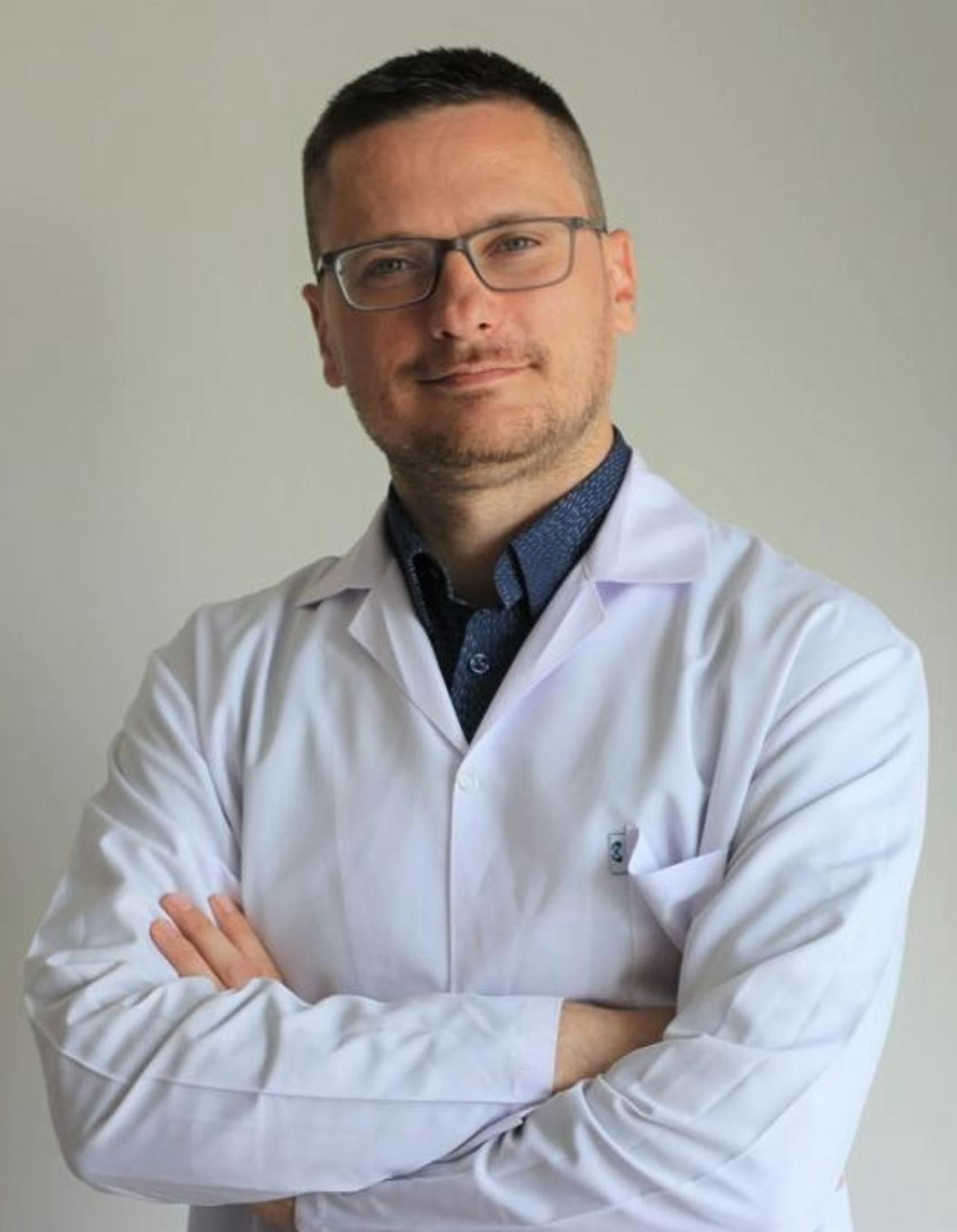 Dr. Mehmet Palali